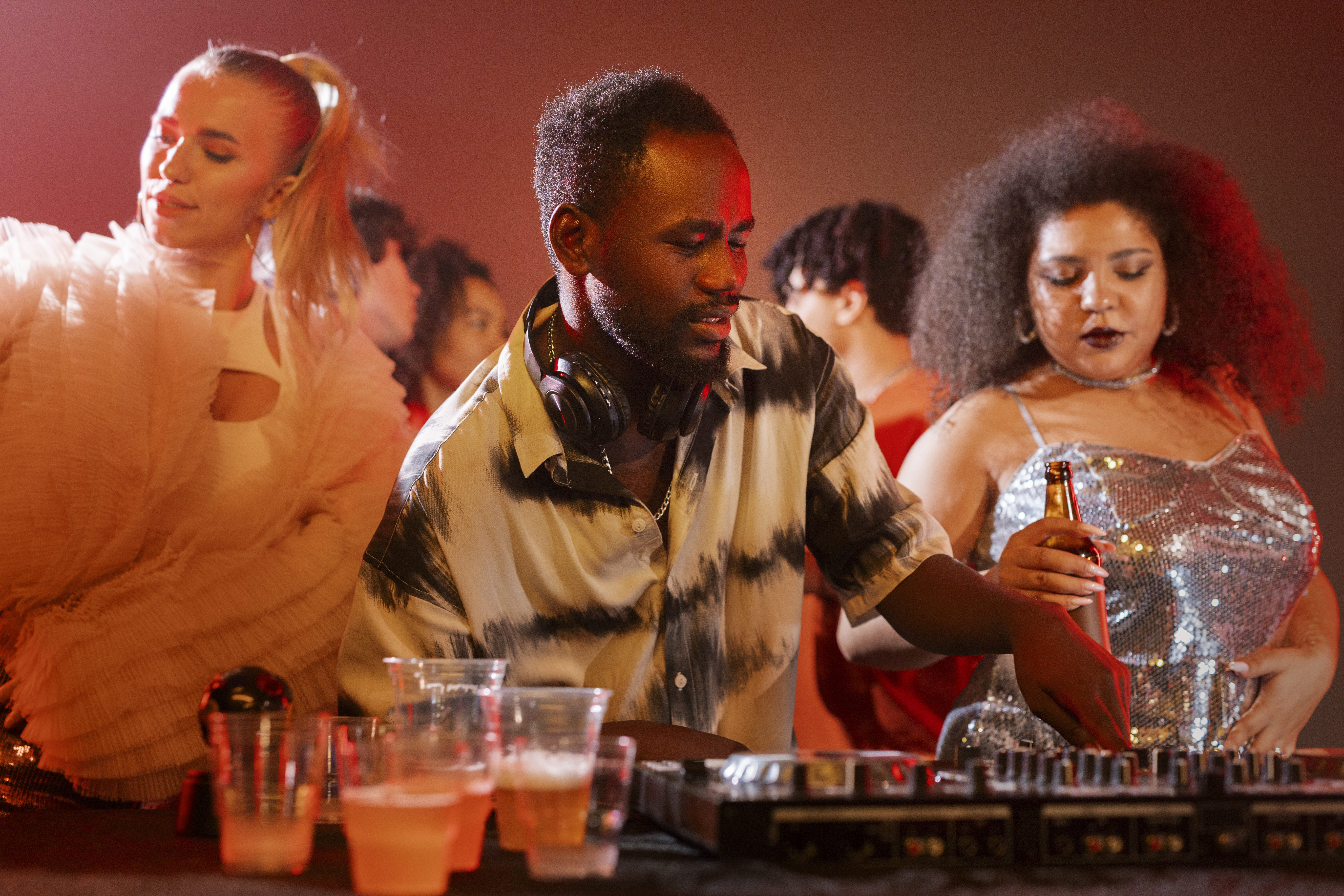 DJ HOT VIBES 97